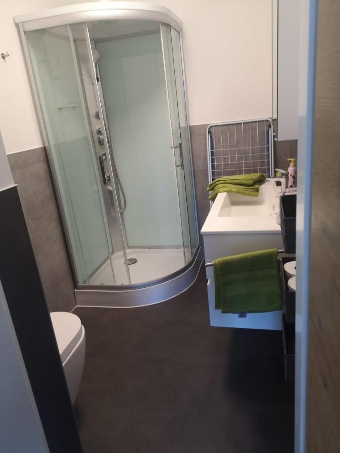 Homew4 - Rosen Apartment Hoheneich Eksteriør bilde